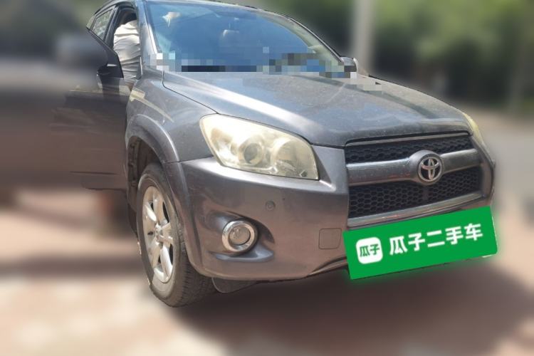Used Toyota RAV4 2011 2.4L Automatic 4x4 Luxury Edition Front Right 45 Deg
