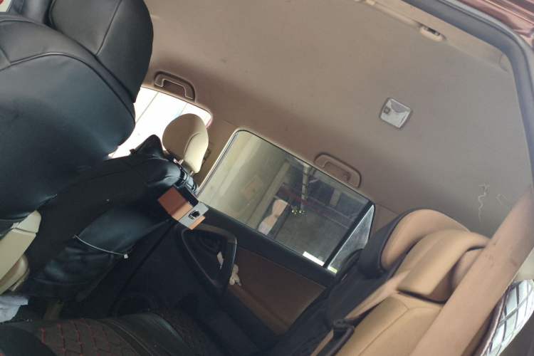 Used Toyota RAV4 2011 2.0L Manual Classic Edition Headliner