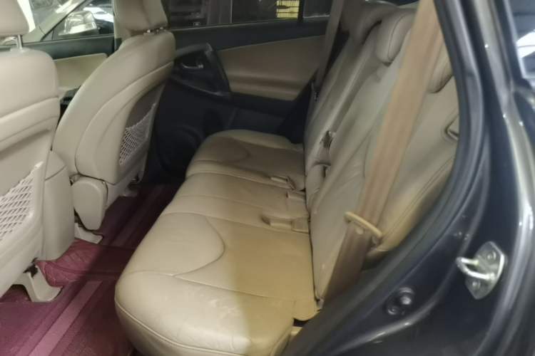 Used Toyota RAV4 2011 2.0L Automatic Luxury Edition Left Rear Seat