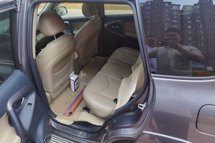 Used Toyota RAV4 2011 2.4L Automatic 4x4 Luxury Edition Left Rear Seat