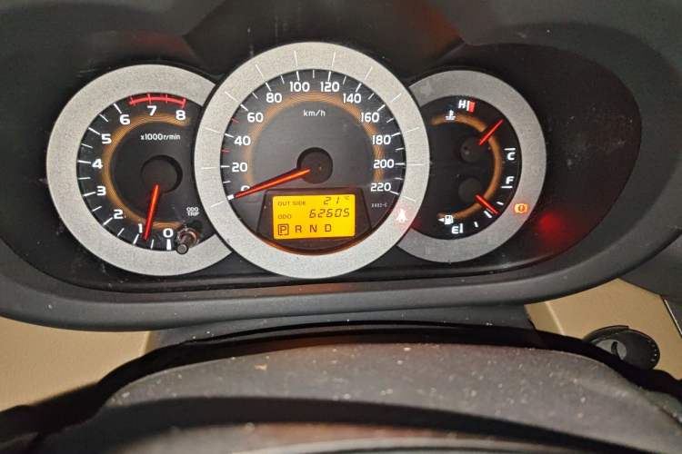 Used Toyota RAV4 2011 2.4L Automatic 4x4 Luxury Edition Odometer Close Up
