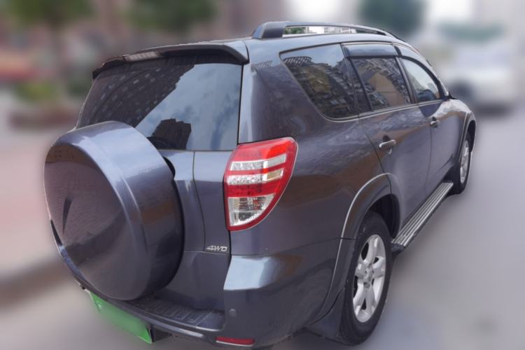 Used Toyota RAV4 2011 2.4L Automatic 4x4 Luxury Edition Rear Right 45 Deg