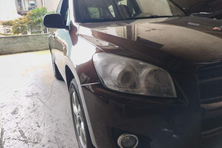 Used Toyota RAV4 2011 2.0L Manual Classic Edition Right Front Headlight