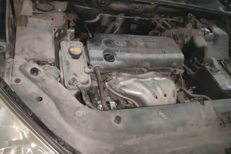 Used Toyota RAV4 2011 2.0L Automatic 4x4 Edition Engine Bay Right