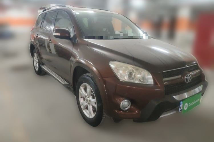 Used Toyota RAV4 2011 2.0L Automatic 4x4 Edition Front Right 45 Deg
