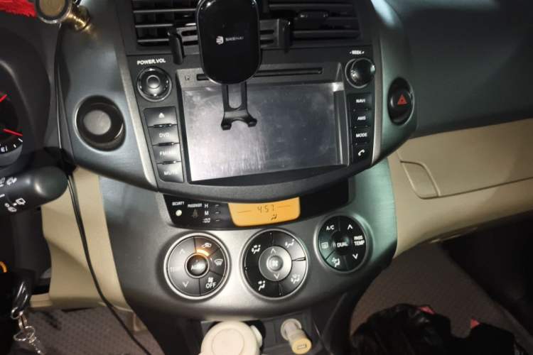 Used Toyota RAV4 2011 2.0L Automatic Classic Edition Audio And AC Panel