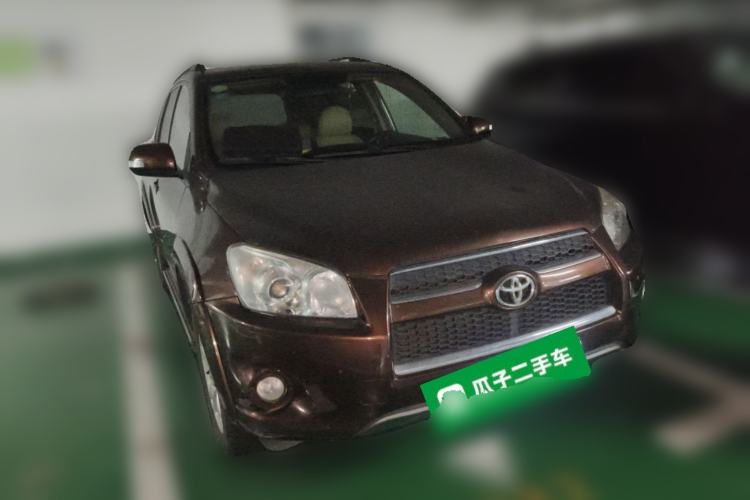 Used Toyota RAV4 2011 2.0L Automatic 4x4 Edition Front Right 45 Deg