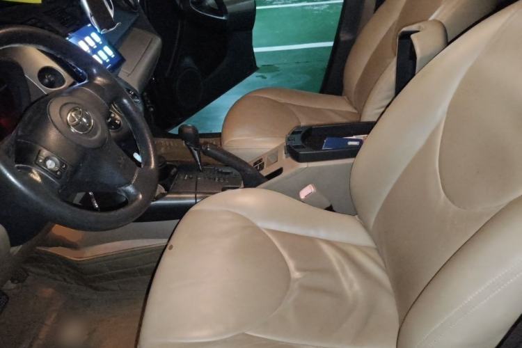 Used Toyota RAV4 2011 2.0L Automatic 4x4 Edition Left Front Seat