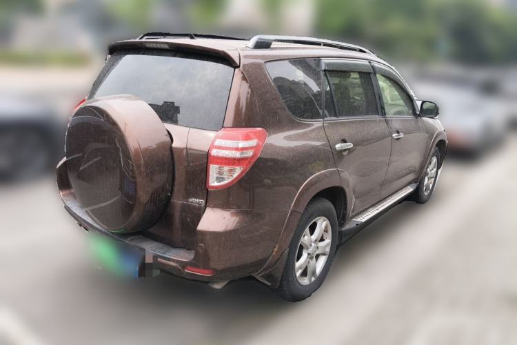 Used Toyota RAV4 2011 2.4L Automatic 4x4 Luxury Edition Rear Right 45 Deg