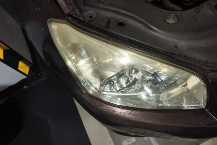 Used Toyota RAV4 2011 2.0L Automatic Classic Edition Right Front Headlight