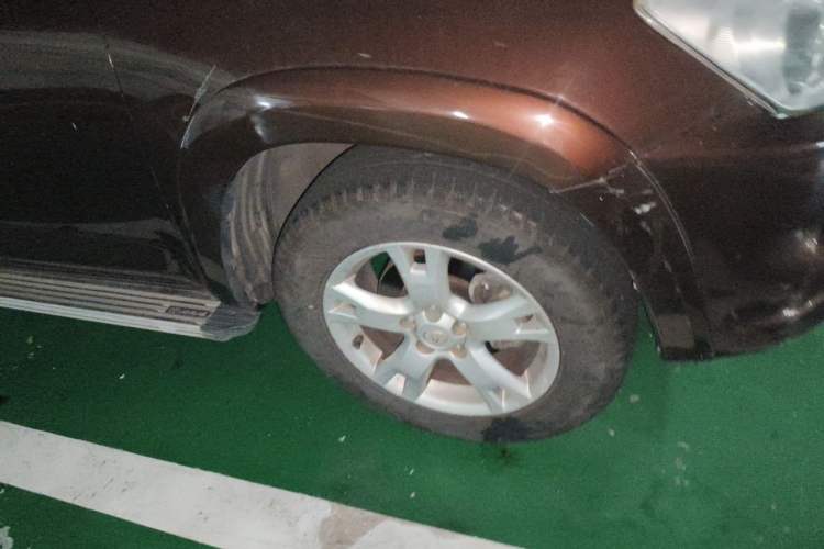 Used Toyota RAV4 2011 2.0L Automatic 4x4 Edition Right Front Wheel Hub