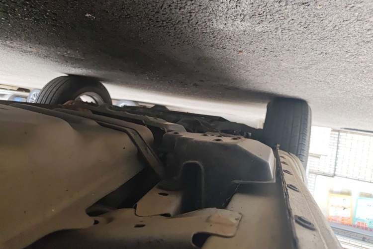 Used Toyota RAV4 2011 2.4L Automatic 4x4 Supreme Edition Chassis Front Left