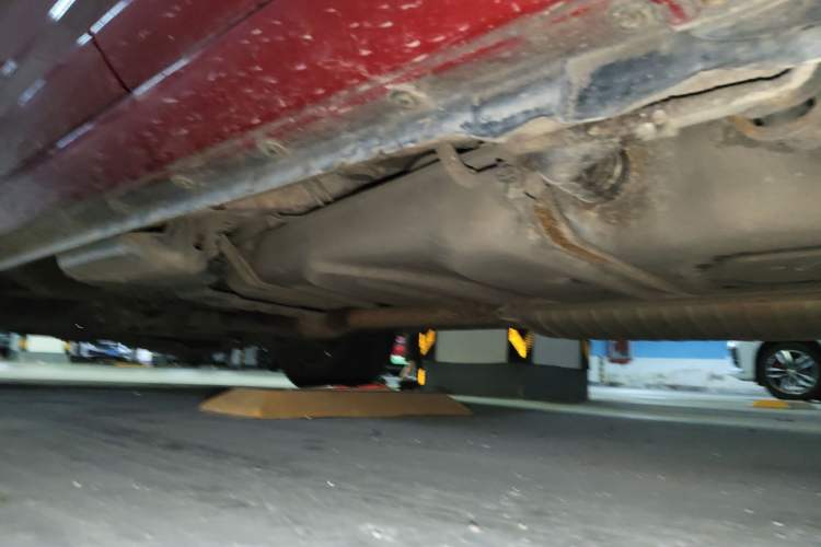 Used Toyota RAV4 2011 2.0L Automatic Luxury Edition Chassis Rear Left