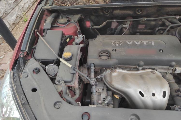 Used Toyota RAV4 2011 2.0L Automatic Classic Edition Engine Bay Right