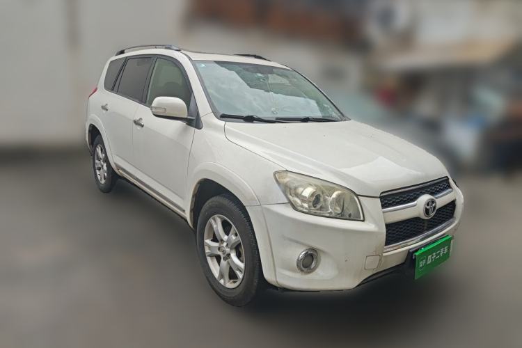Used Toyota RAV4 2011 2.4L Automatic 4x4 Supreme Edition Front Right 45 Deg