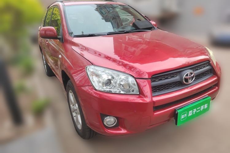 Used Toyota RAV4 2011 2.0L Automatic Classic Edition Front Right 45 Deg