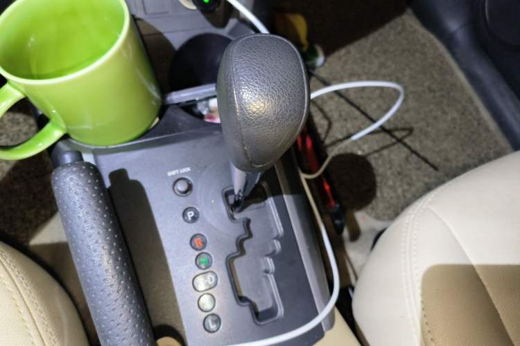 Used Toyota RAV4 2011 2.0L Automatic 4x4 Edition Gear Lever