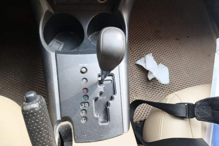 Used Toyota RAV4 2011 2.0L Automatic Classic Edition Gear Lever