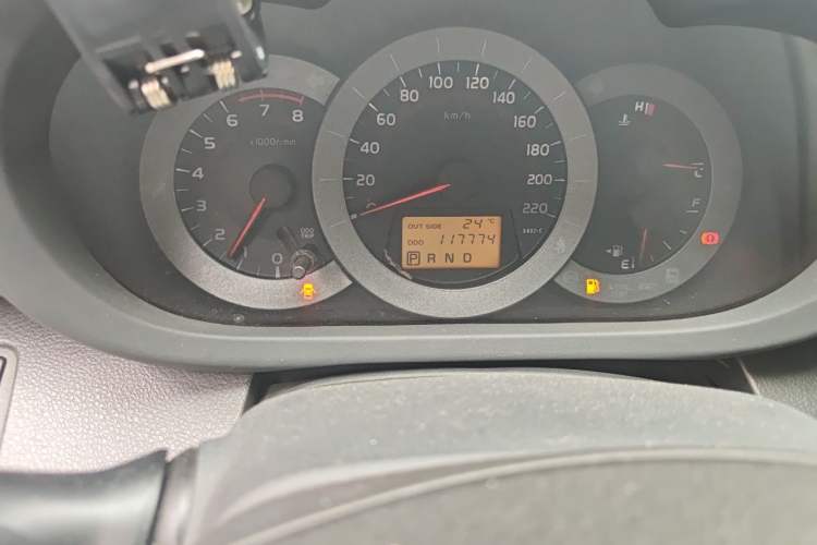 Used Toyota RAV4 2011 2.4L Automatic 4x4 Supreme Edition Odometer Close Up
