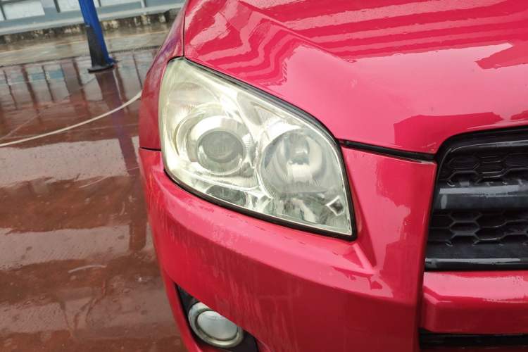 Used Toyota RAV4 2011 2.0L Automatic Classic Edition Right Front Headlight