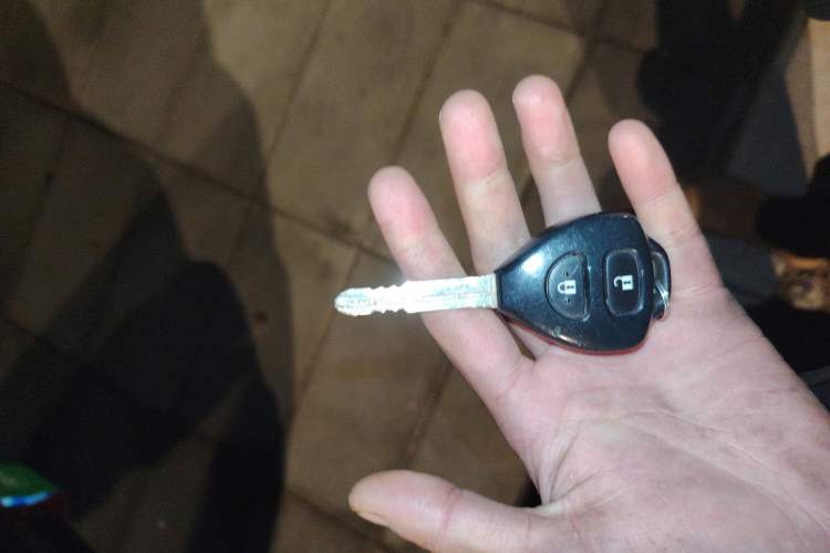 Used Toyota RAV4 2011 2.4L Automatic 4x4 Luxury Edition Vehicle Key
