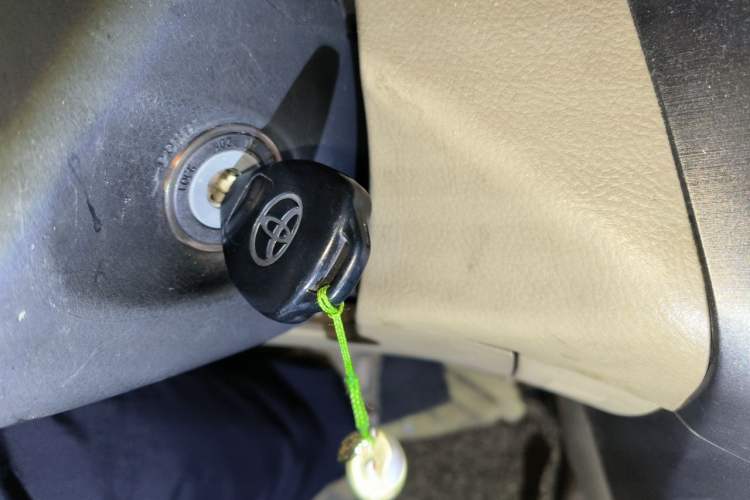 Used Toyota RAV4 2011 2.0L Automatic 4x4 Edition Vehicle Key