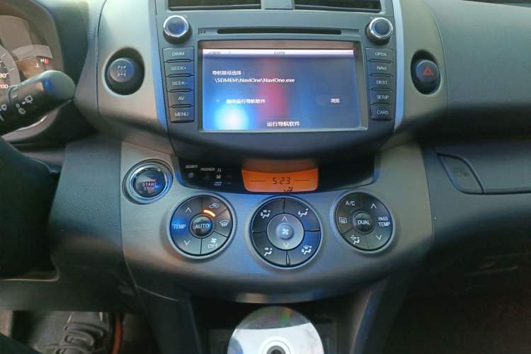 Used Toyota RAV4 2011 2.4L Automatic 4x4 Supreme Edition Audio And AC Panel
