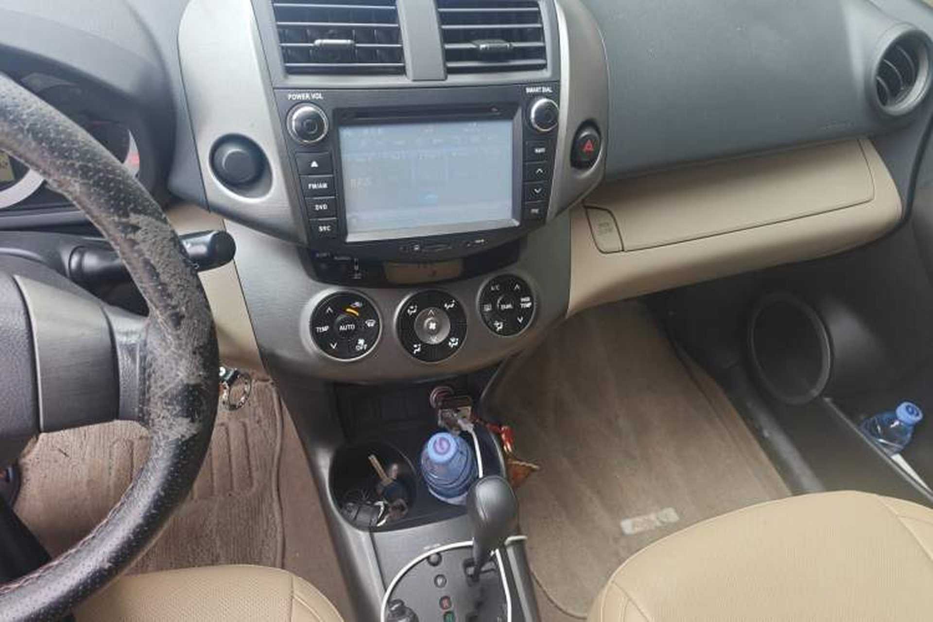 Used Toyota RAV4 2011 2.0L Automatic Classic Edition Audio And AC Panel