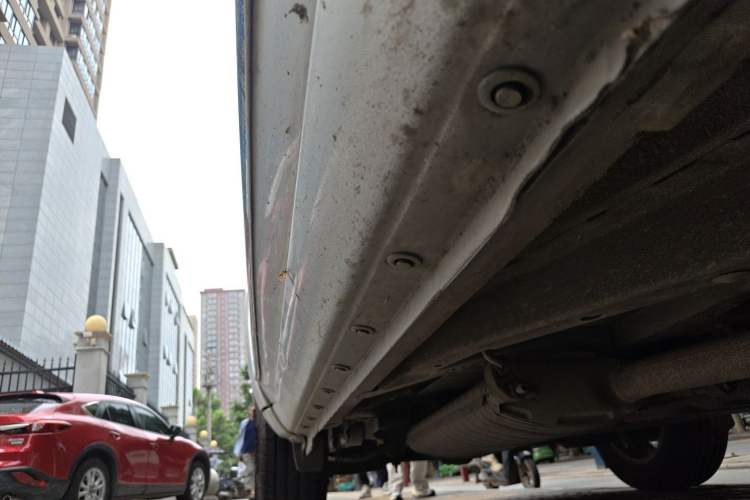 Used Toyota RAV4 2011 2.4L Automatic 4x4 Supreme Edition Chassis Front Right