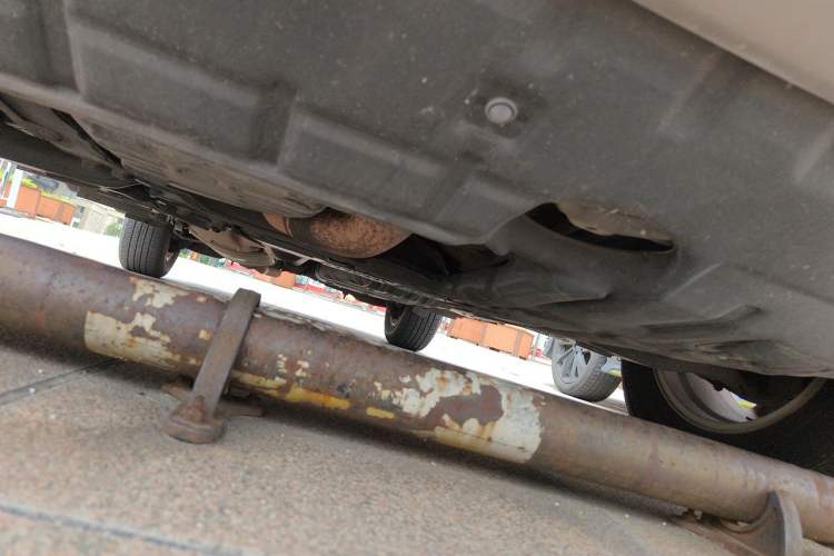 Used Toyota RAV4 2011 2.4L Automatic 4x4 Luxury Edition Chassis Front