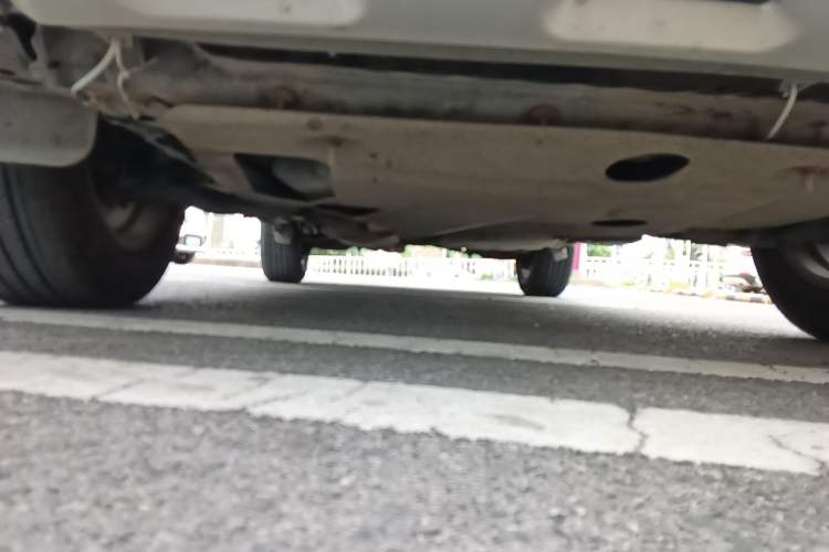 Used Toyota RAV4 2011 2.4L Automatic 4x4 Supreme Navigation Edition Chassis Front