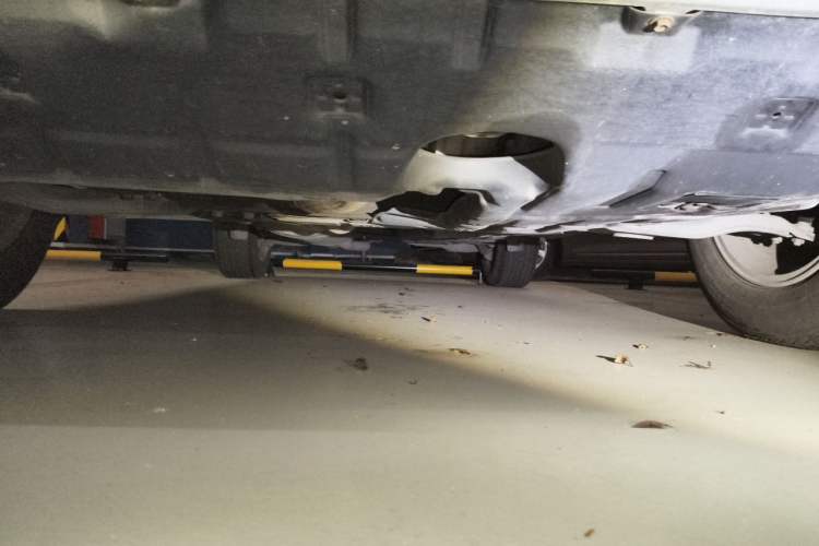 Used Toyota RAV4 2011 2.0L Automatic Classic Edition Chassis Front