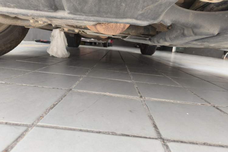 Used Toyota RAV4 2011 2.4L Automatic 4x4 Luxury Edition Chassis Front