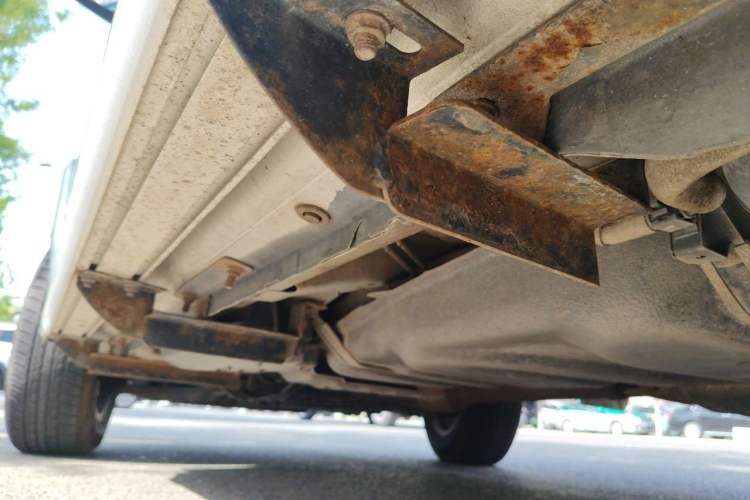 Used Toyota RAV4 2011 2.0L Automatic Luxury Edition Chassis Rear Left