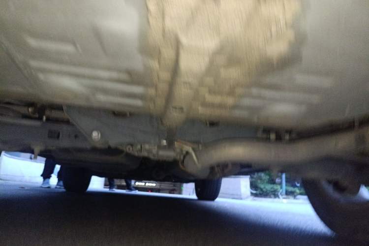 Used Toyota RAV4 2011 2.4L Automatic 4x4 Luxury Edition Chassis Rear