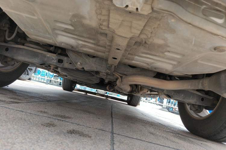 Used Toyota RAV4 2011 2.4L Automatic 4x4 Luxury Edition Chassis Rear