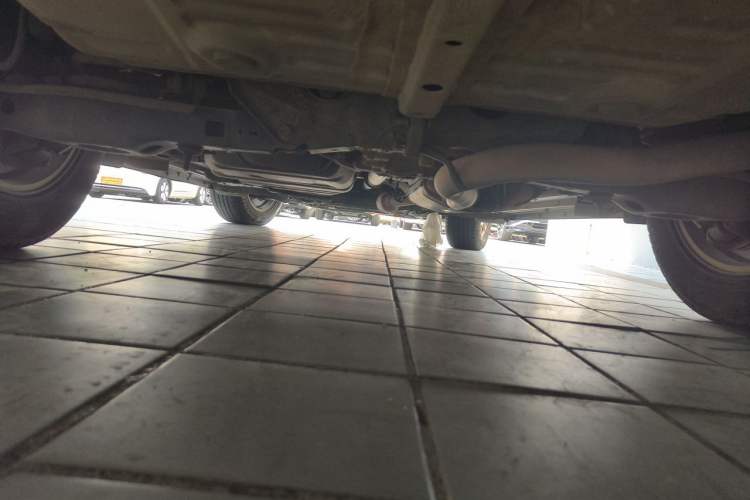 Used Toyota RAV4 2011 2.4L Automatic 4x4 Luxury Edition Chassis Rear