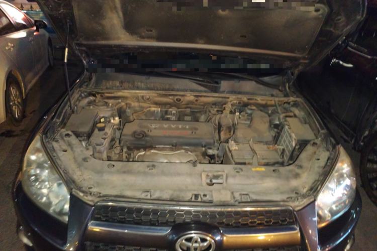 Used Toyota RAV4 2011 2.0L Automatic Luxury Edition Engine Bay