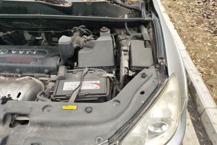 Used Toyota RAV4 2011 2.0L Automatic 4x4 Edition Engine Bay Left