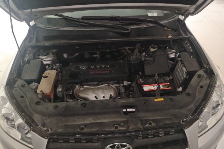 Used Toyota RAV4 2011 2.0L Automatic Classic Edition Engine Bay