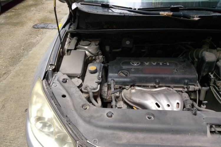 Used Toyota RAV4 2011 2.0L Automatic Classic Edition Engine Bay Right