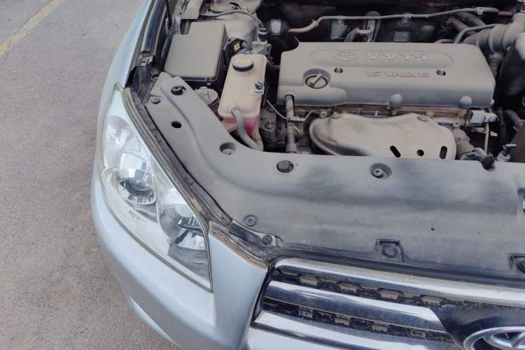 Used Toyota RAV4 2011 2.0L Automatic Classic Edition Engine Bay Right