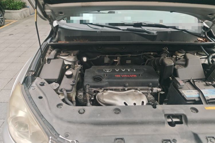Used Toyota RAV4 2011 2.0L Automatic 4x4 Edition Engine Bay Right