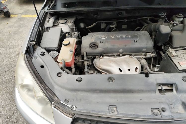 Used Toyota RAV4 2011 2.0L Automatic Classic Edition Engine Bay Right