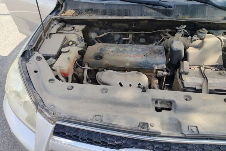 Used Toyota RAV4 2011 2.0L Automatic Luxury Edition Engine Bay Right