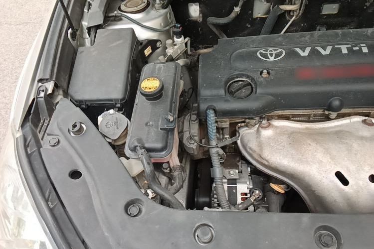 Used Toyota RAV4 2011 2.4L Automatic 4x4 Supreme Navigation Edition Engine Bay Right