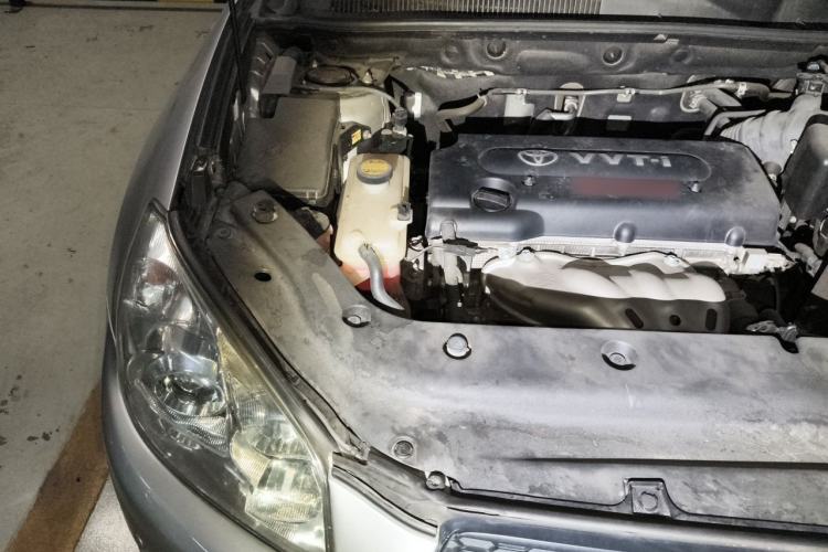 Used Toyota RAV4 2011 2.0L Automatic Classic Edition Engine Bay Right