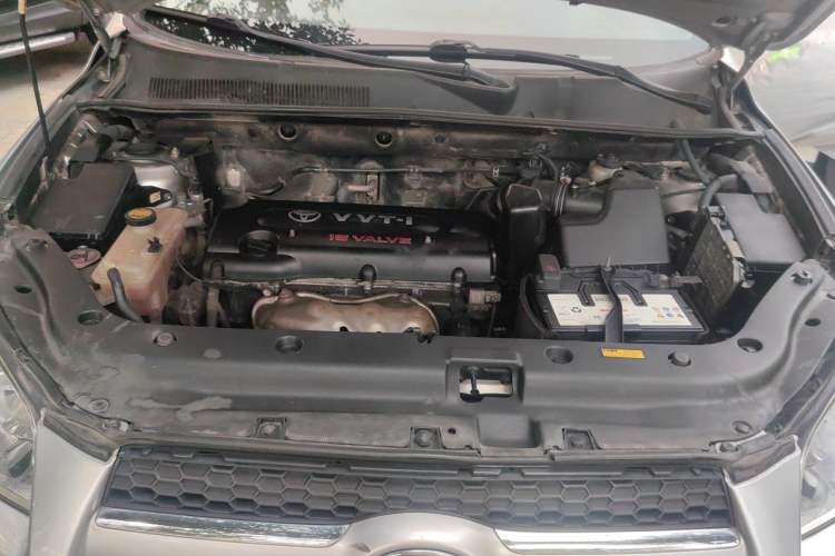 Used Toyota RAV4 2011 2.0L Automatic Luxury Edition Engine Bay