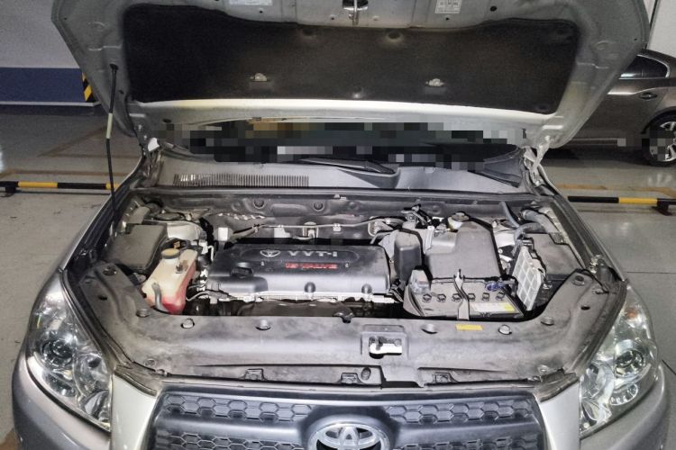 Used Toyota RAV4 2011 2.0L Automatic Classic Edition Engine Bay