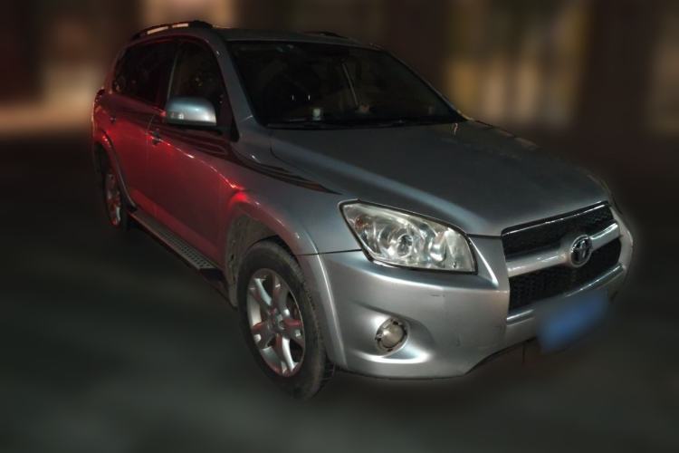 Used Toyota RAV4 2011 2.4L Automatic 4x4 Luxury Edition Front Right 45 Deg